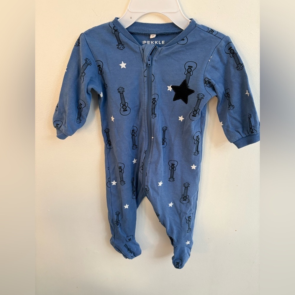Pekkle Blue Guitar and Star Print 3 months
